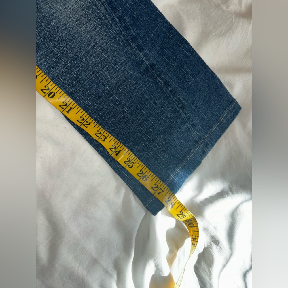 Gently use true religion women’s or girls pants size 25 - Picture 12 of 12